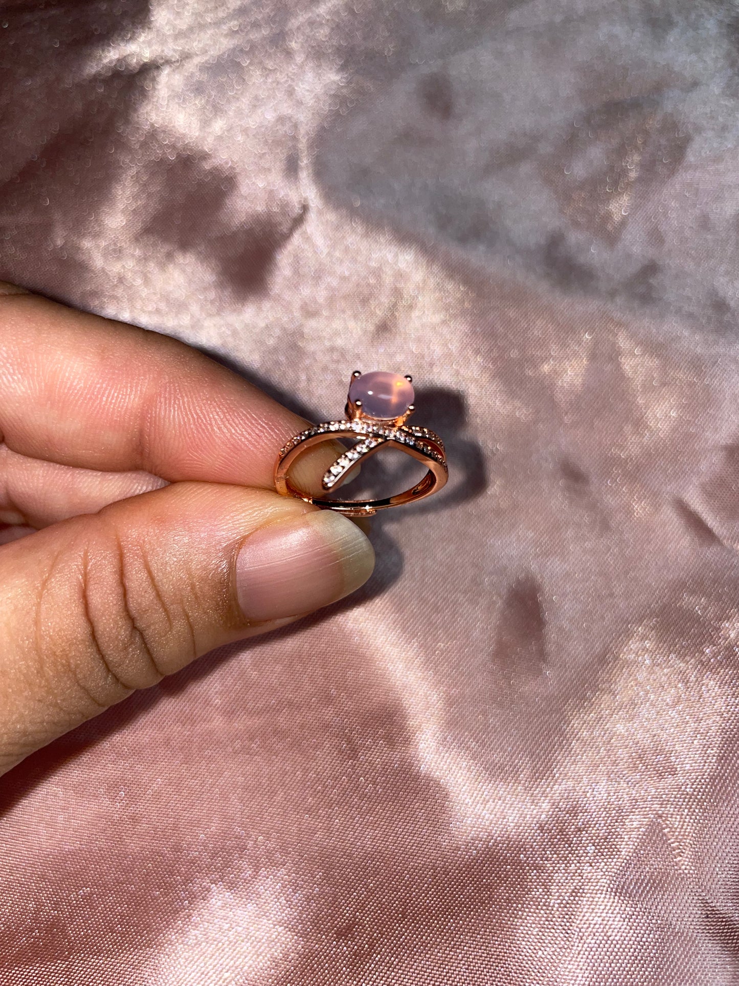 Rose quartz ring