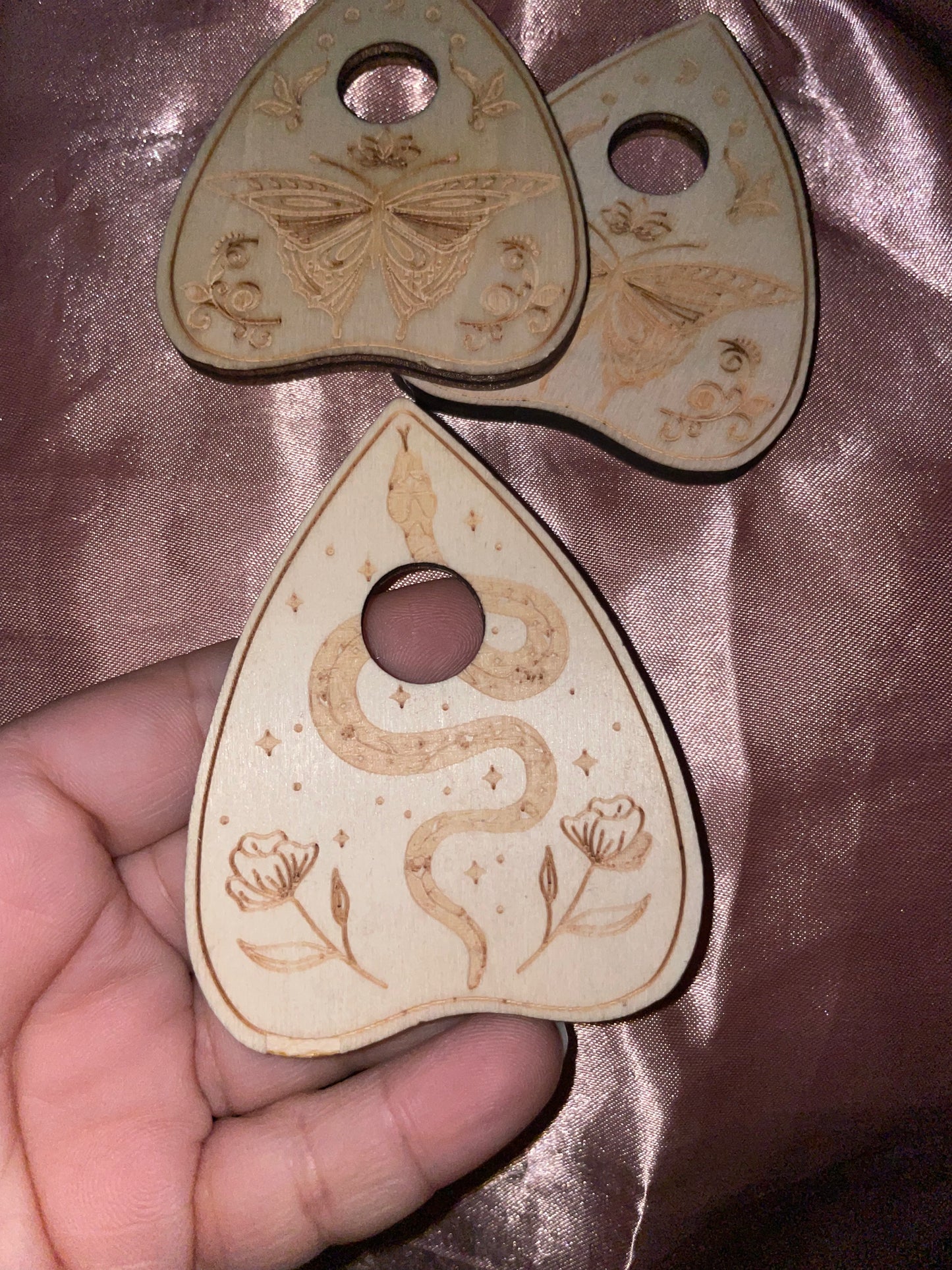 Planchette sphere stand