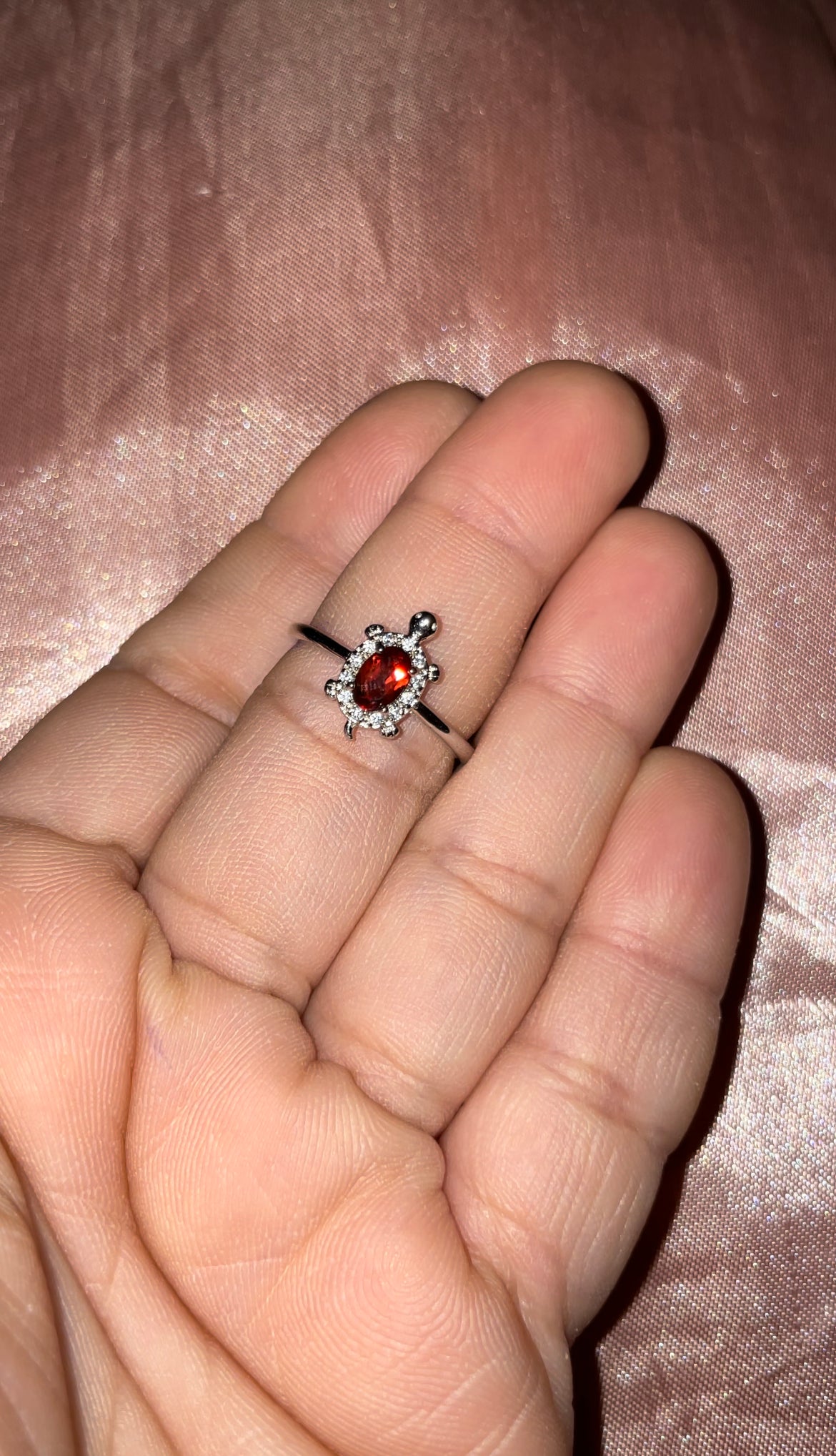 Red garnet 925s silver turtle ring