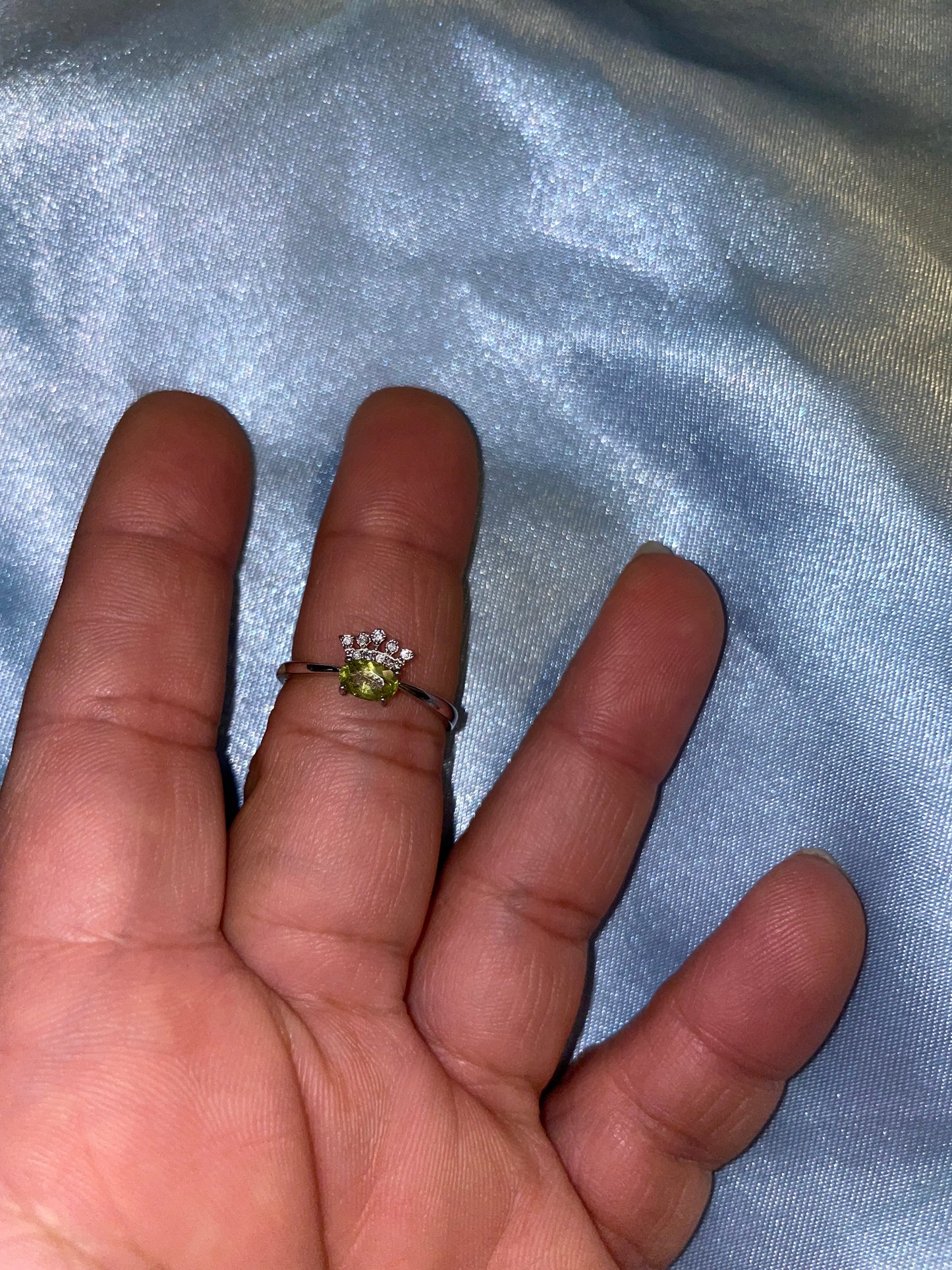 Peridot 925 silver ring