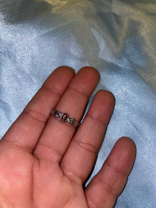 Red garnet ring