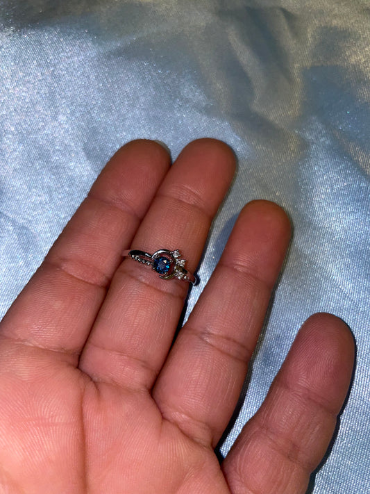 Blue topaz ring