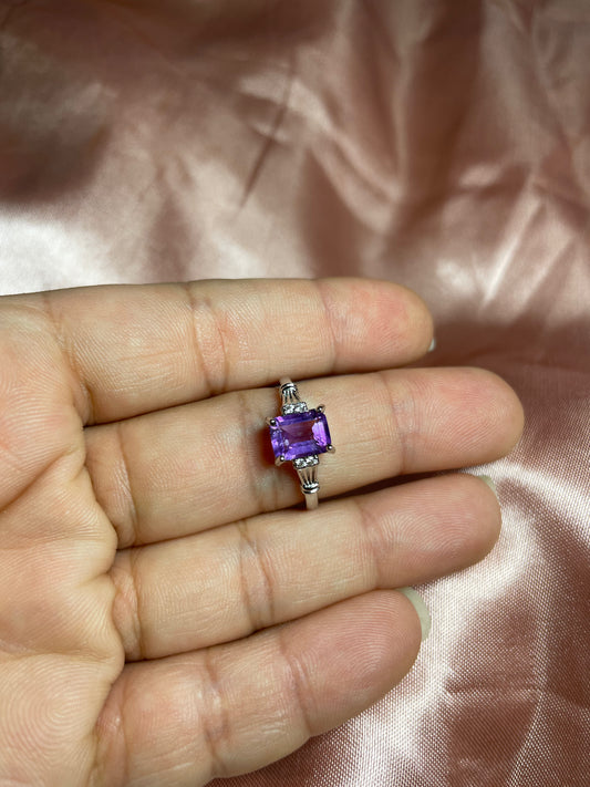 Amethyst ring