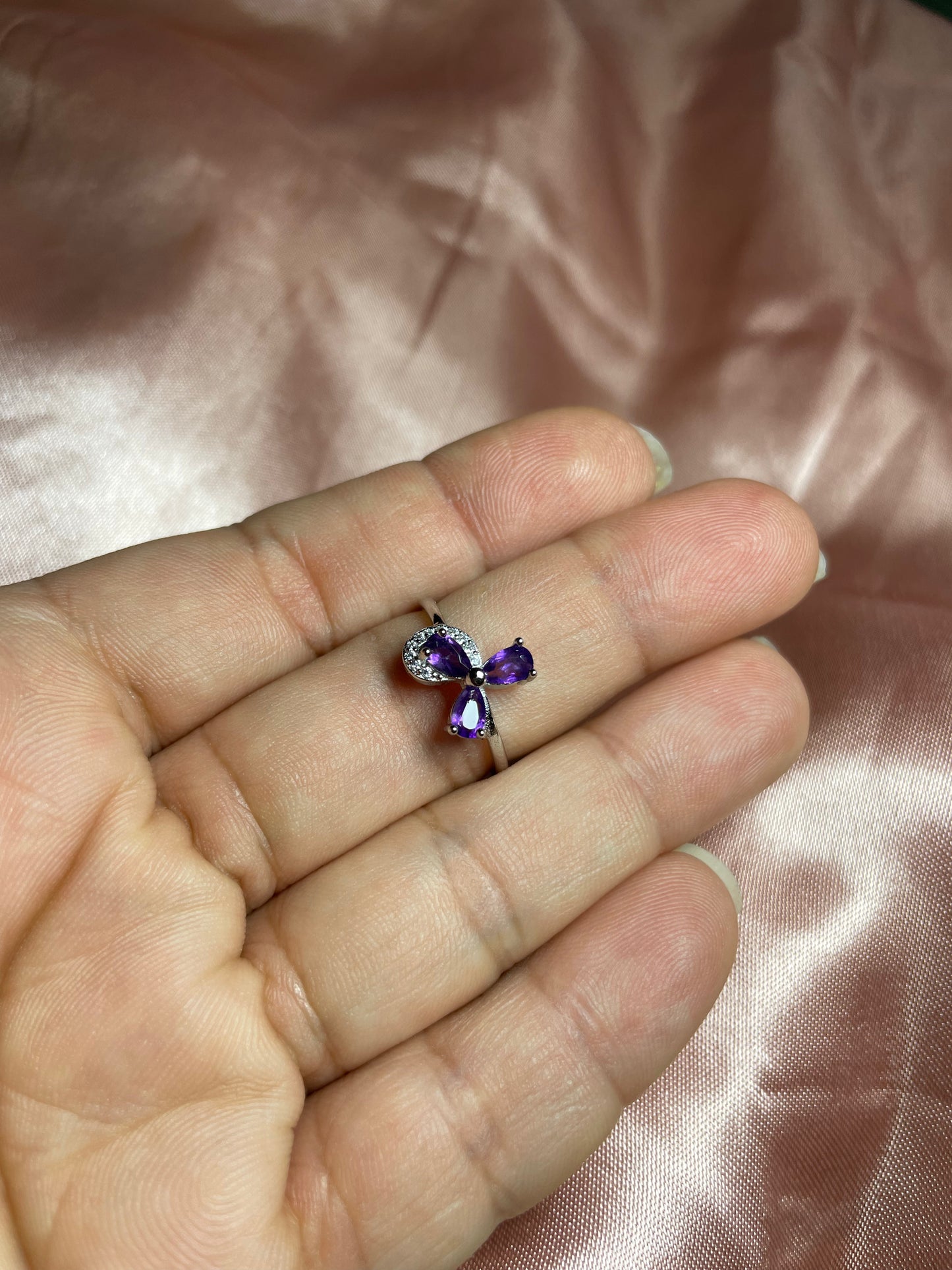 Amethyst ribbon 🎀 ring