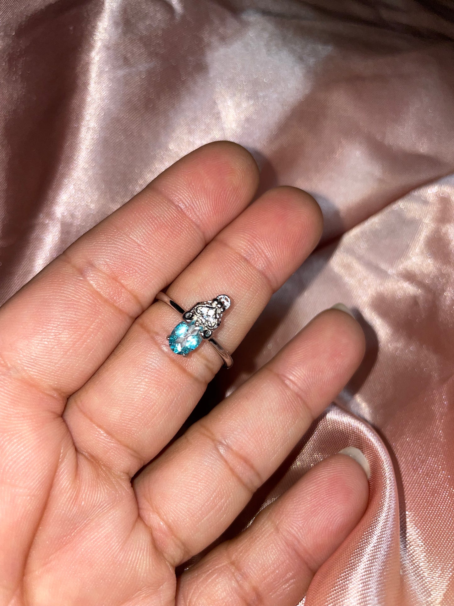 Blue topaz ring