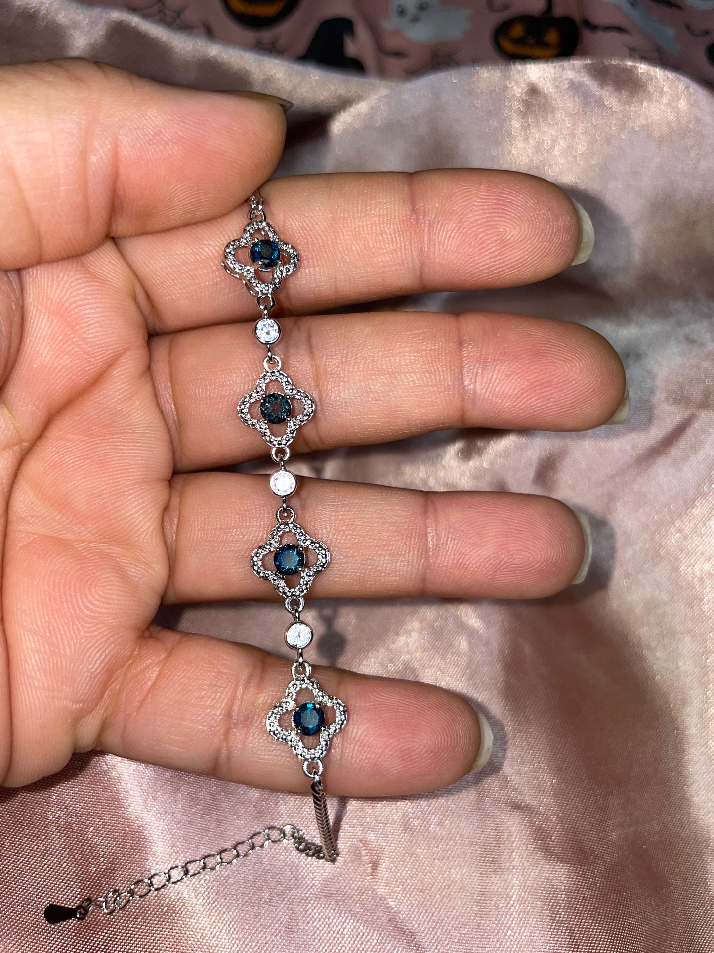 Blue sapphire bracelet
