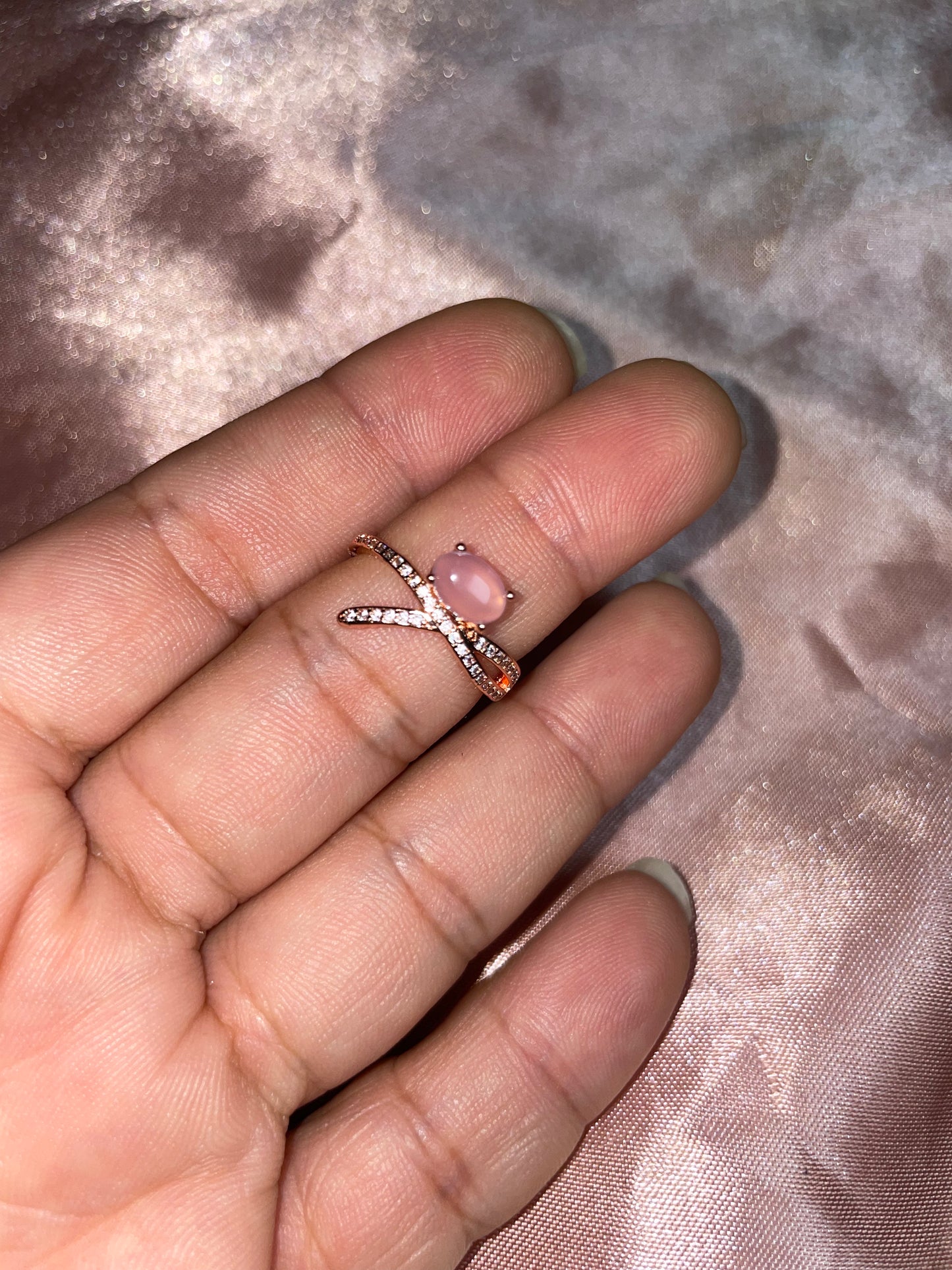 Rose quartz ring