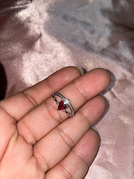 Red garnet ring
