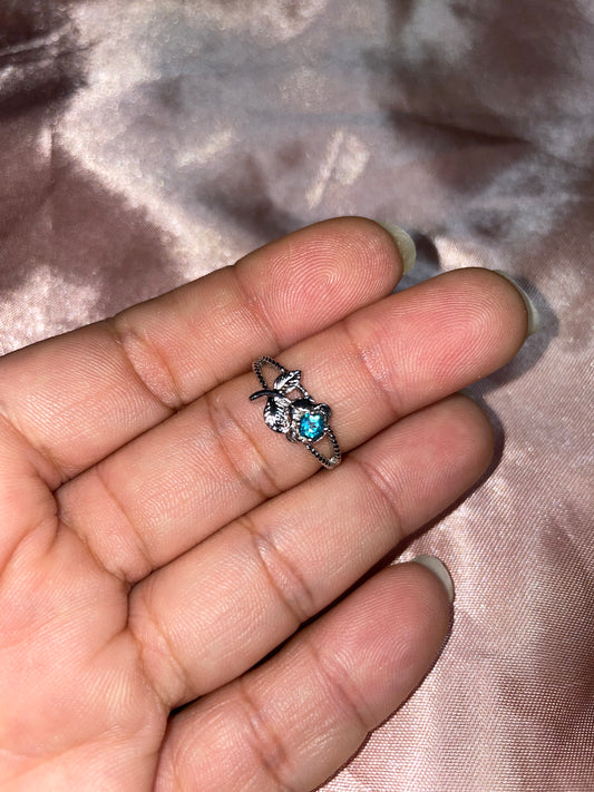 Blue Sapphire rose ring