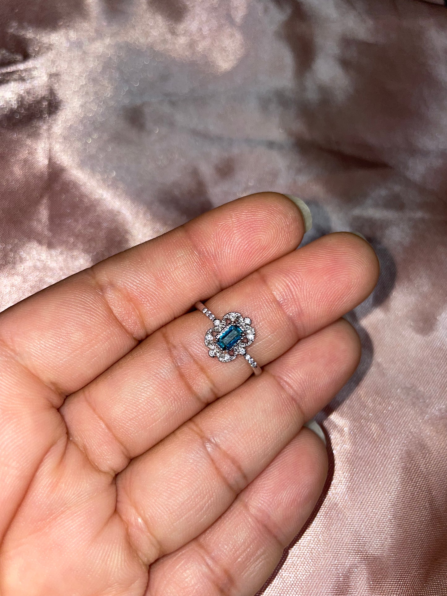 Blue Sapphire ring