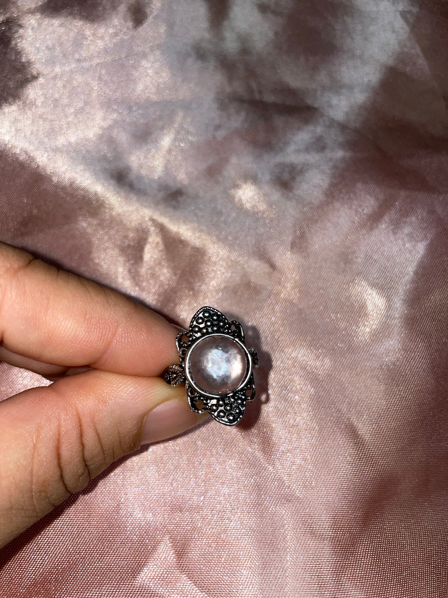 Gem lepidolite