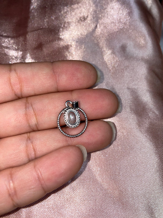 Aquamarine pendant