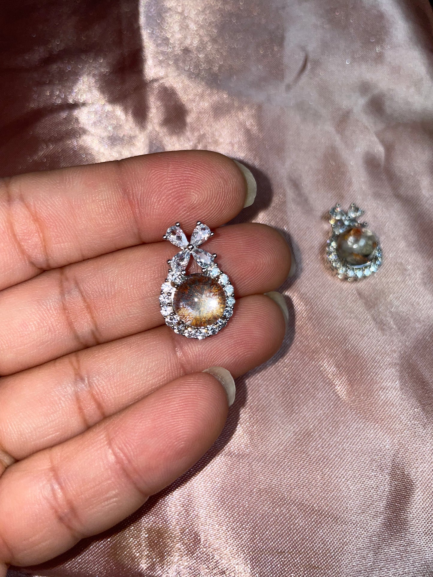 Garden quartz pendants