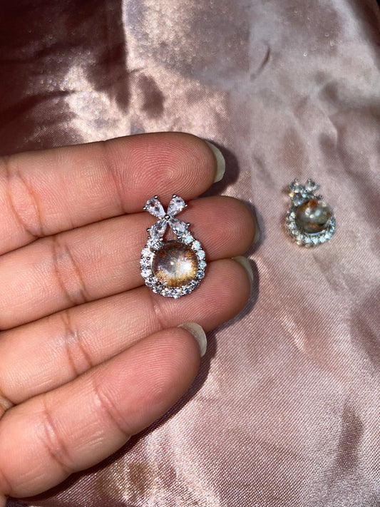 Garden quartz pendants