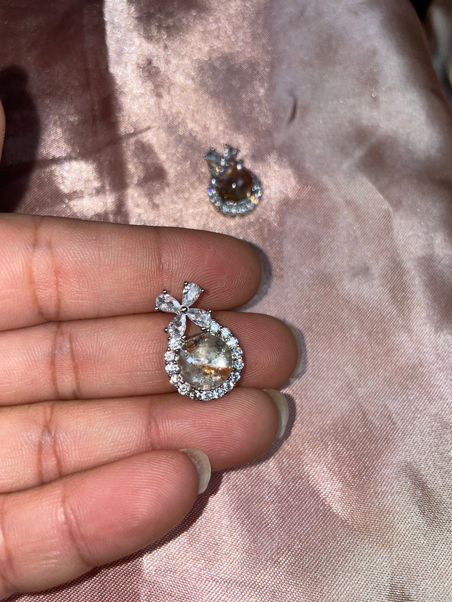 Garden quartz pendants