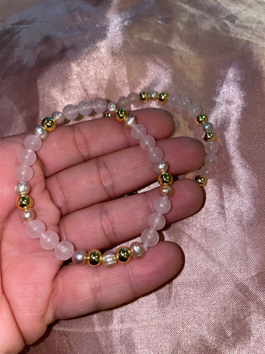 Rose quartz, fresh water pearls & 18k gold bracelets