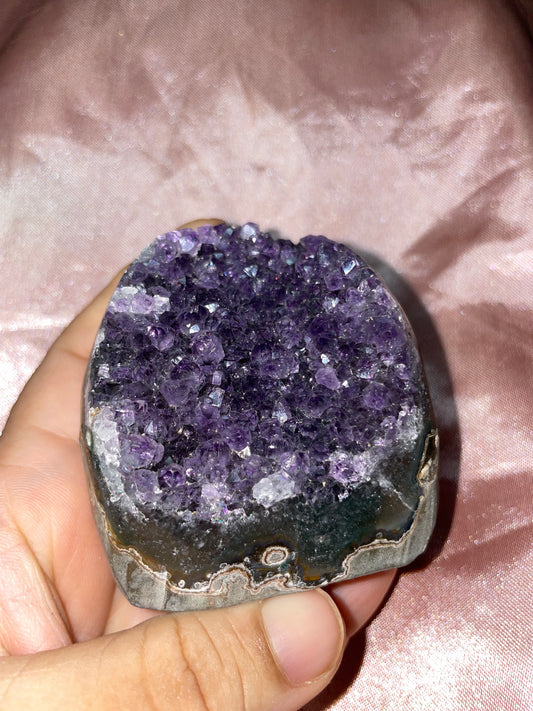 Amethyst cut base