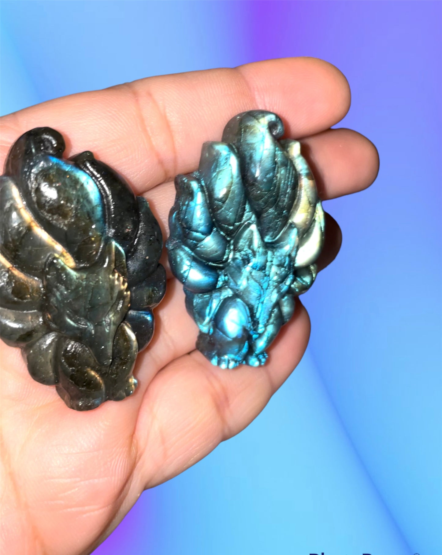 Flashy labradorite 9 tails fox carvings