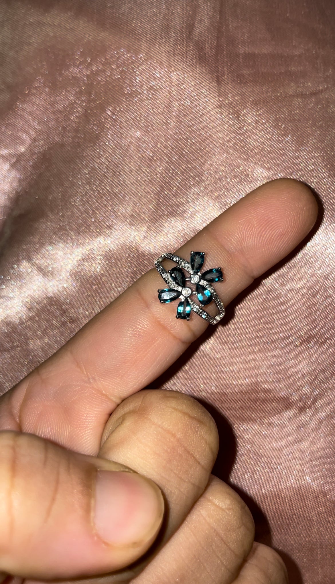 Blue topaz ring