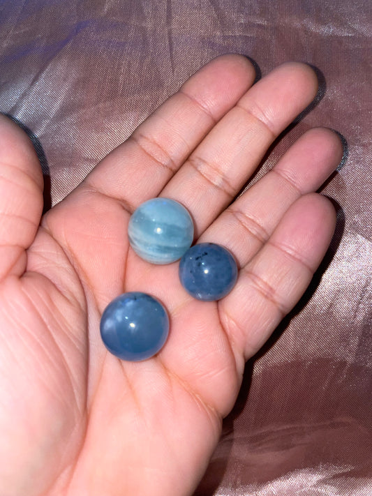 Mini aquamarine spheres