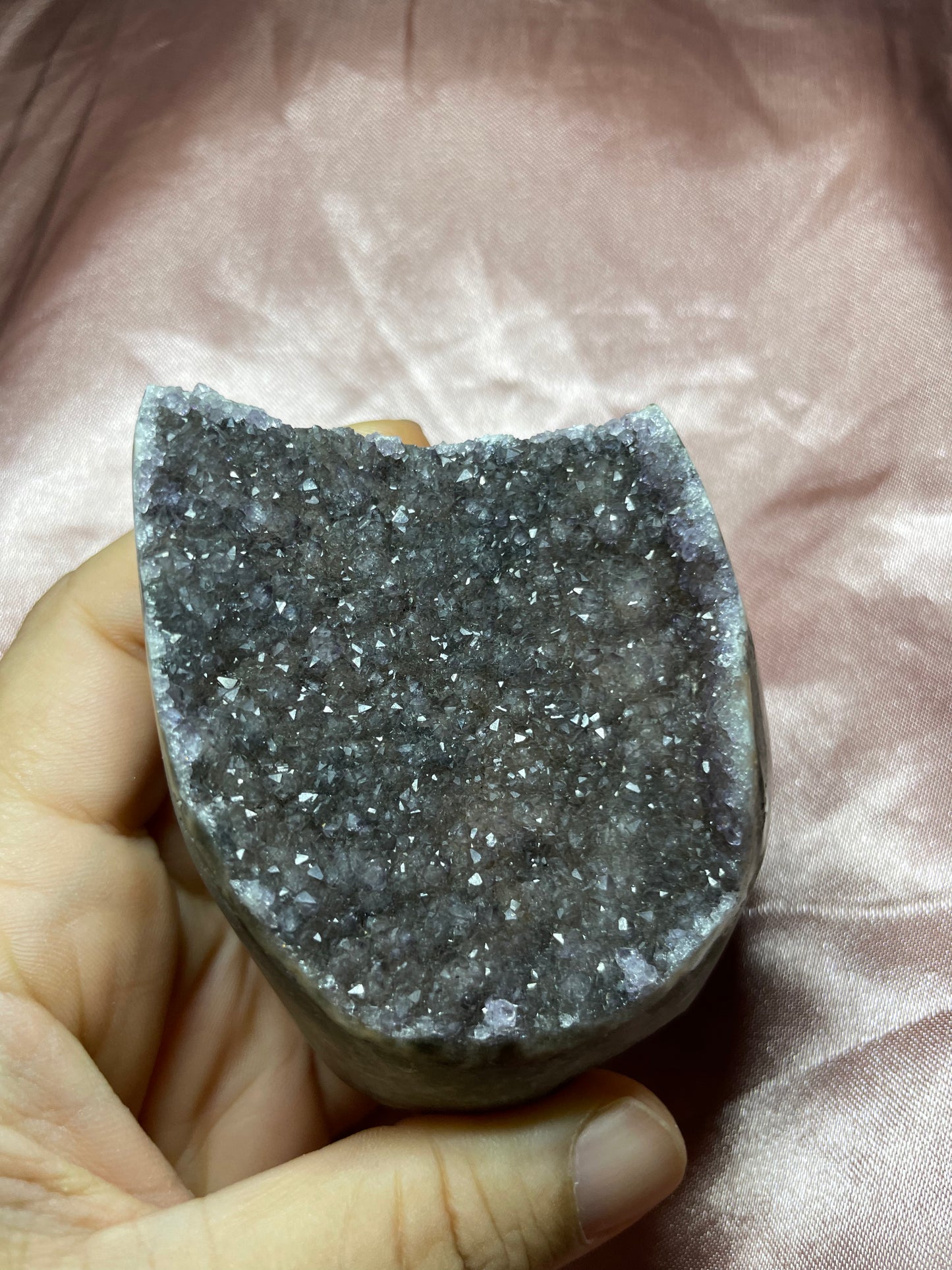Lavender/gray amethyst cut base
